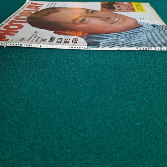 Vintage Sept 1956 Photoplay magazine, Alan Ladd on cover. - Picture 2 of 8